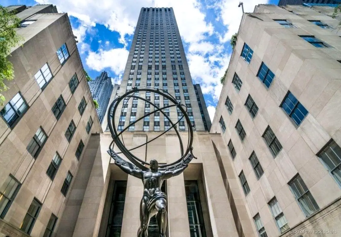 Channel Gardens vus lors de la visite de l'architecture du Rockefeller Center